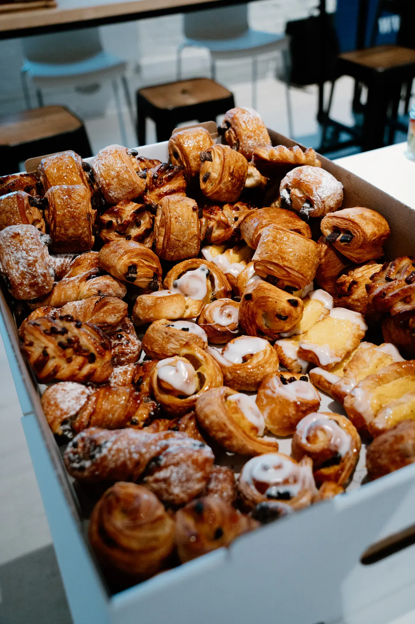 Mix van mini koffiekoeken, ideaal voor een ontbijt of vergadering